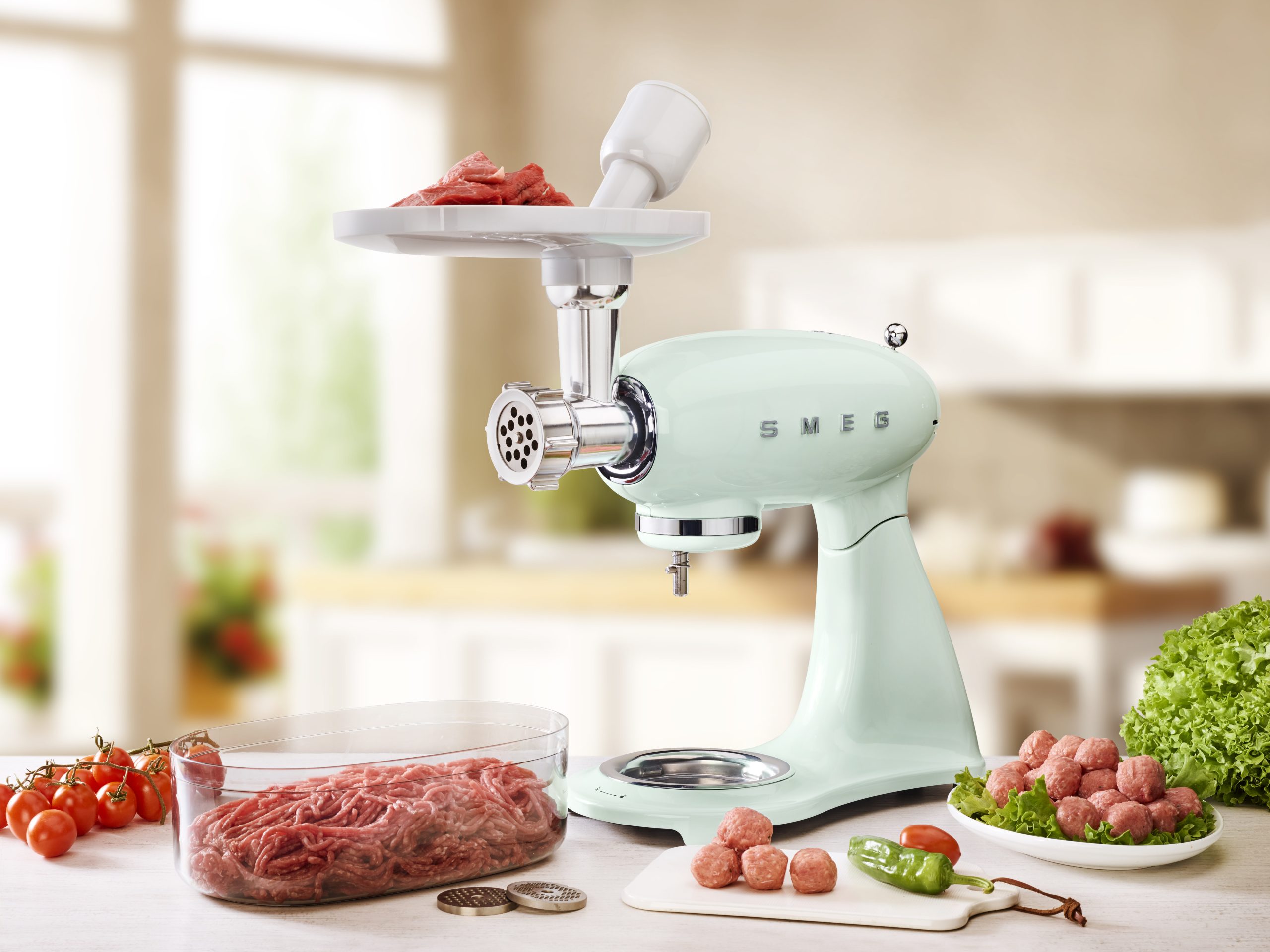 SMEG KONYHAI ROBOTGÉP, retro, világoszöld test és talp - SMF03PGEU - Image 9