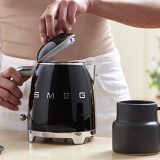 SMEG MINI VÍZFORRALÓ, retro, fekete - Image 9