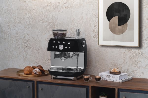 SMEG ŐRLŐVEL KOMBINÁLT ESPRESSO KÁVÉFŐZŐ, fekete - Image 4