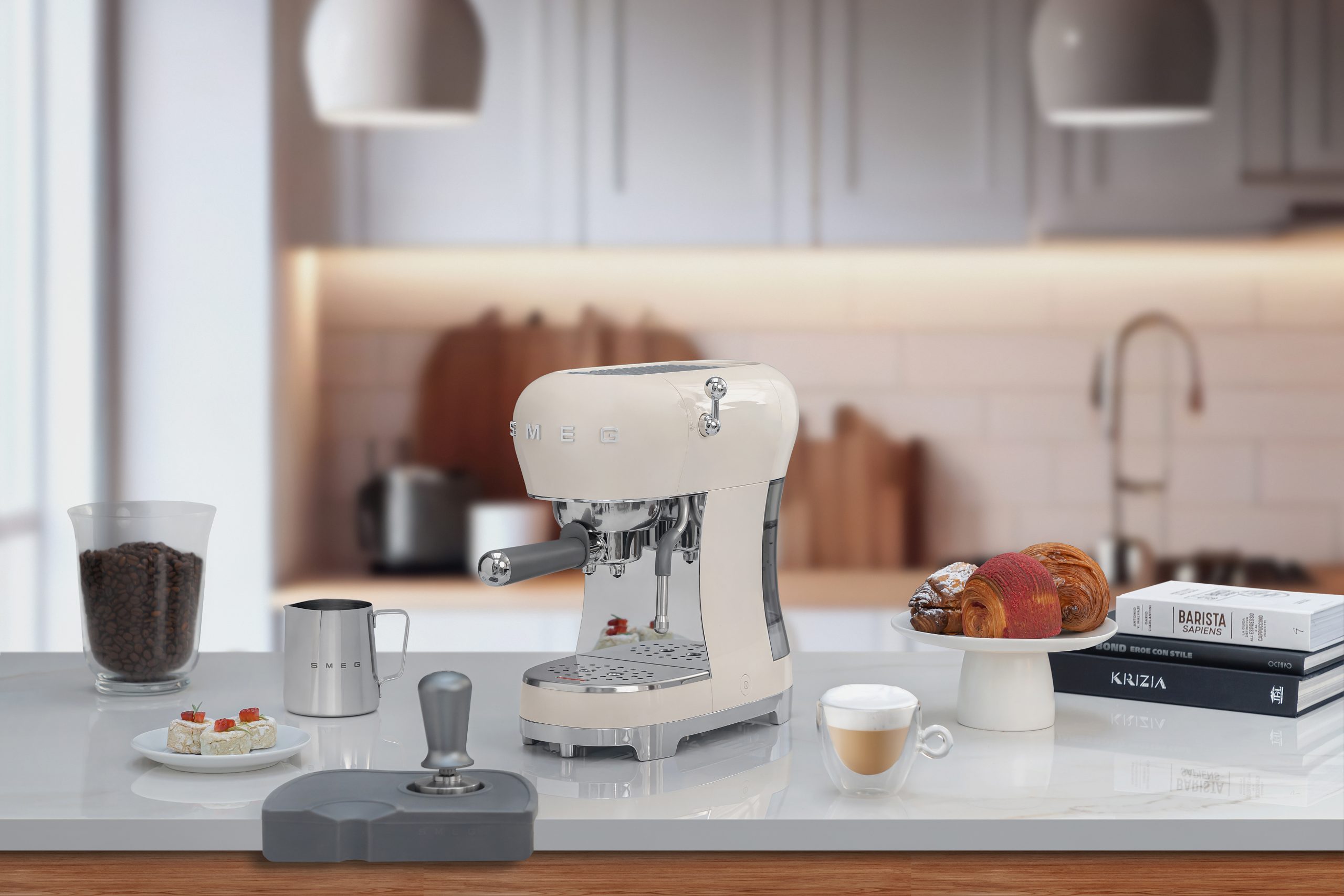 SMEG ESPRESSO KÁVÉFŐZŐ, retro, bézs - ECF02CREU - Image 5