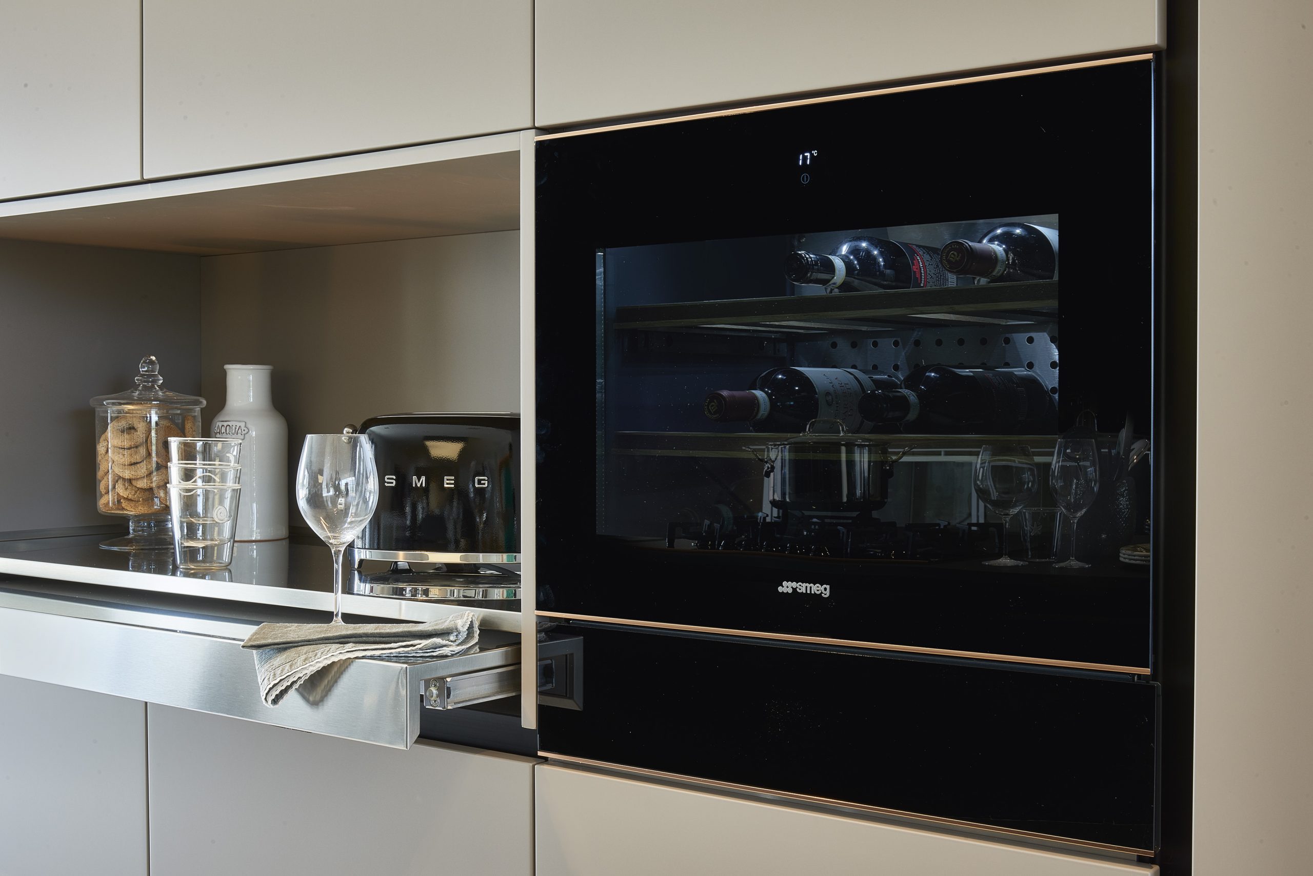 SMEG KENYÉRPIRÍTÓ, retro, 2 szeletes, fekete - TSF01BLEU - Image 6