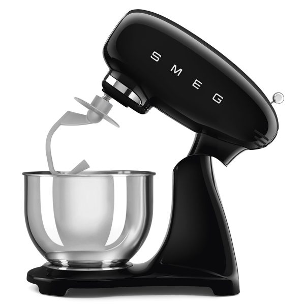 SMEG KONYHAI ROBOTGÉP, retro, fekete test és talp - SMF03BLEU - Image 4