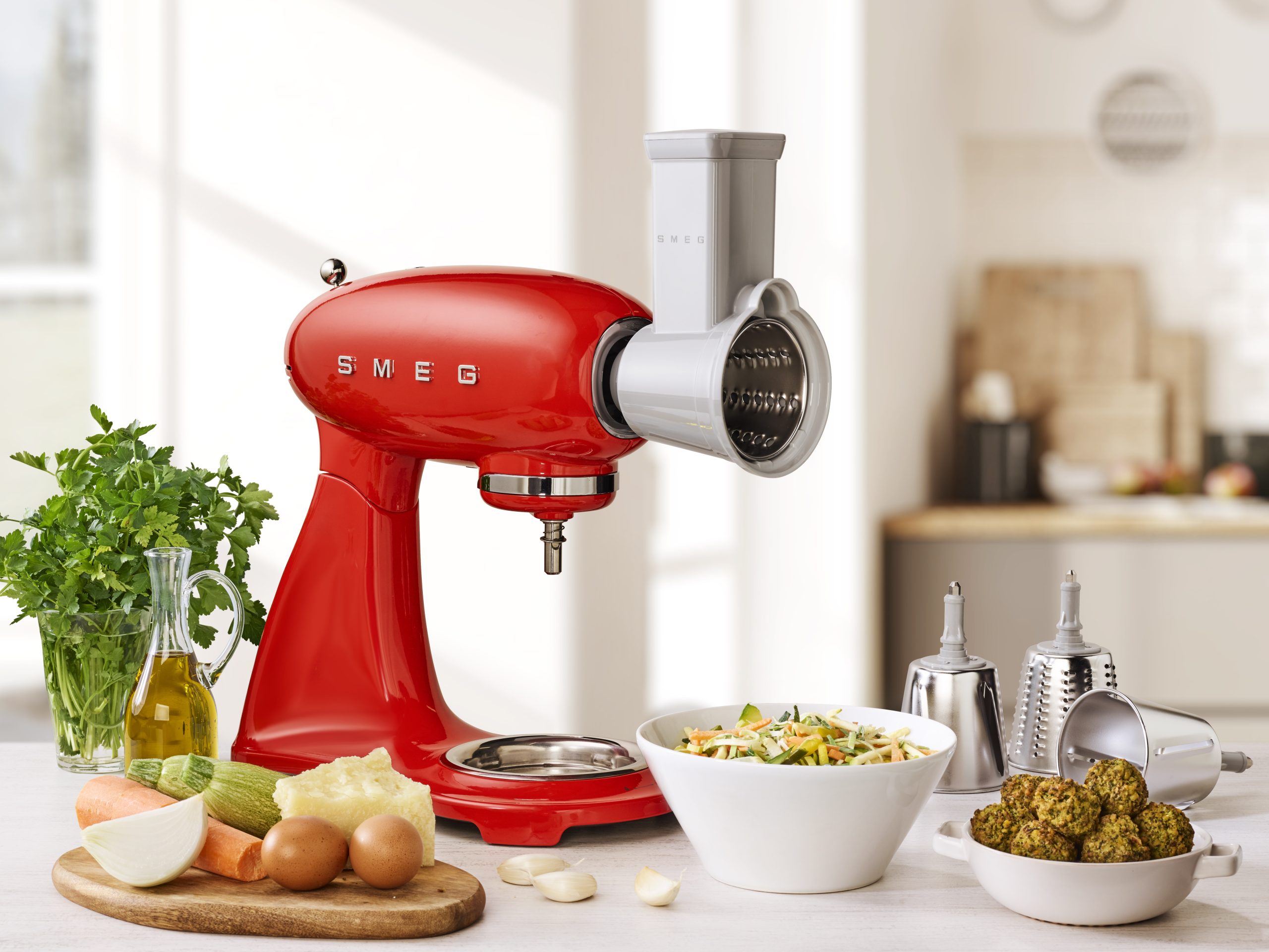 SMEG KONYHAI ROBOTGÉP, retro, piros test és talp - SMF03RDEU - Image 10