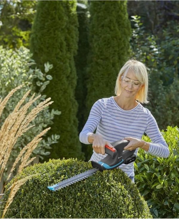 Gardena EasyCut 40/18V P4A akkumulátoros sövénynyíró olló akkumulátor nélkül - Image 5