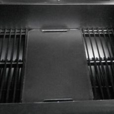 Hecht 000666 ÖNTÖTTVAS GRILL LEMEZ