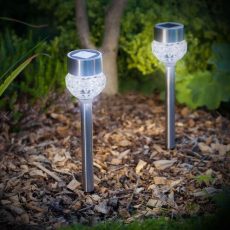 LED-es szolárlámpa leszúrható hidegfehér szálcsiszolt fém+üveg - 370 mm