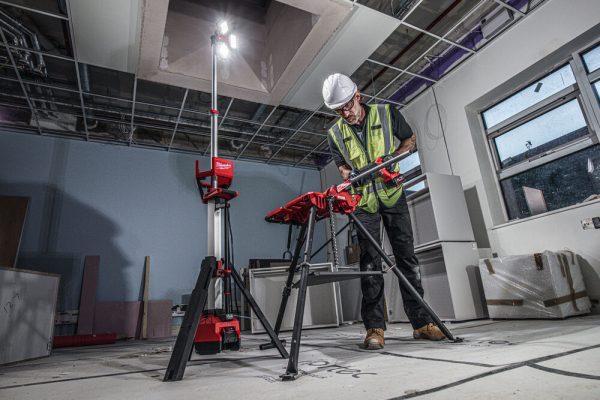 Milwaukee M18HOSALC-0 M18™ NAGY TELJESÍTMÉNYŰ ÁLLVÁNYOS TÉRMEGVILÁGÍTÓ LÁMPA ÉS - Image 3