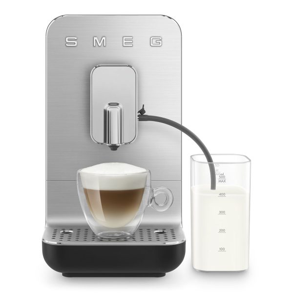 SMEG AUTOMATA KÁVÉFŐZŐ, retro, tejhabosító funkció, cappuccino/latte macchiato funkció, matt fekete - BCC13BLMEU - Image 9