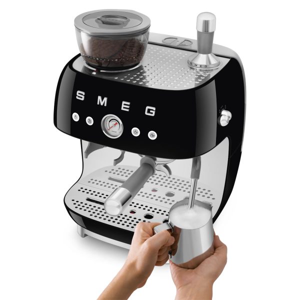 SMEG ŐRLŐVEL KOMBINÁLT ESPRESSO KÁVÉFŐZŐ, matt fekete - EGF03BLMEU - Image 3