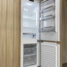 Pando PFBI COMBI beépíthető hűtőszekrény