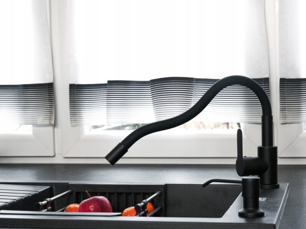 Caldo Freddo álló mosogató csaptelep FEKETE - FEKETE flexibilis kifolyócsővel - Image 4