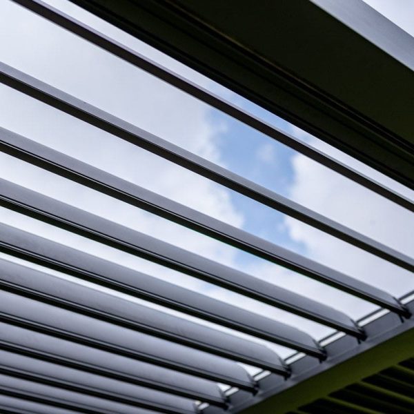 LUXE pergola 4x4m antracit LED világítással - Image 7