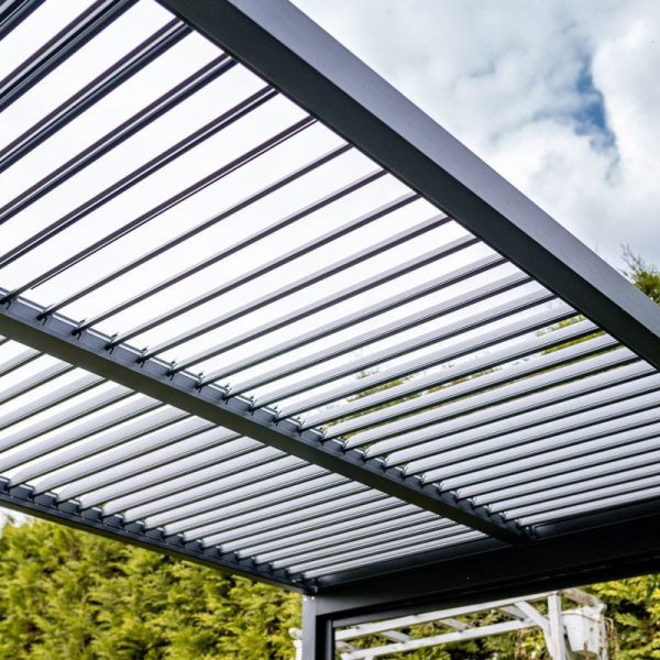 LUXE pergola 4x4m antracit LED világítással - Image 8