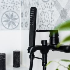 LAVEO DIMA kádcsap zuhanyszett nélkül, fekete - BQD_710D