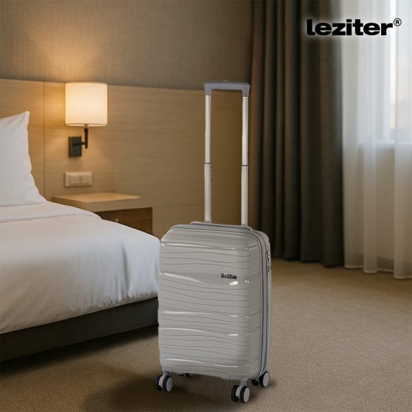 TraveLux Voyager II gurulós bőrönd szett - Image 3