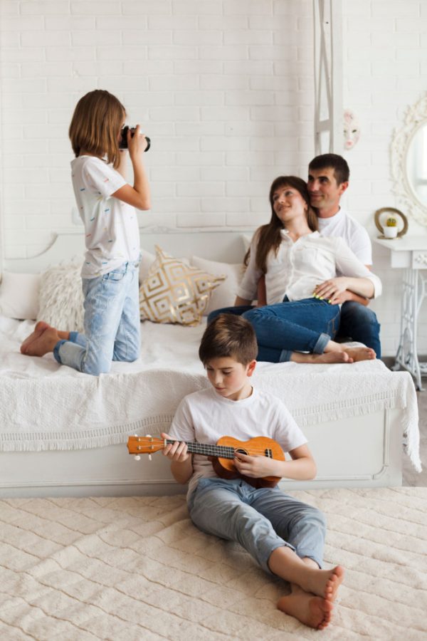 Fa Ukulele Gitár Gyerekeknek, 4 Nylon húr barna - Image 7