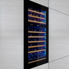 Pando PVMAV 124-70CRR borhűtő - beépíthető, jobbos