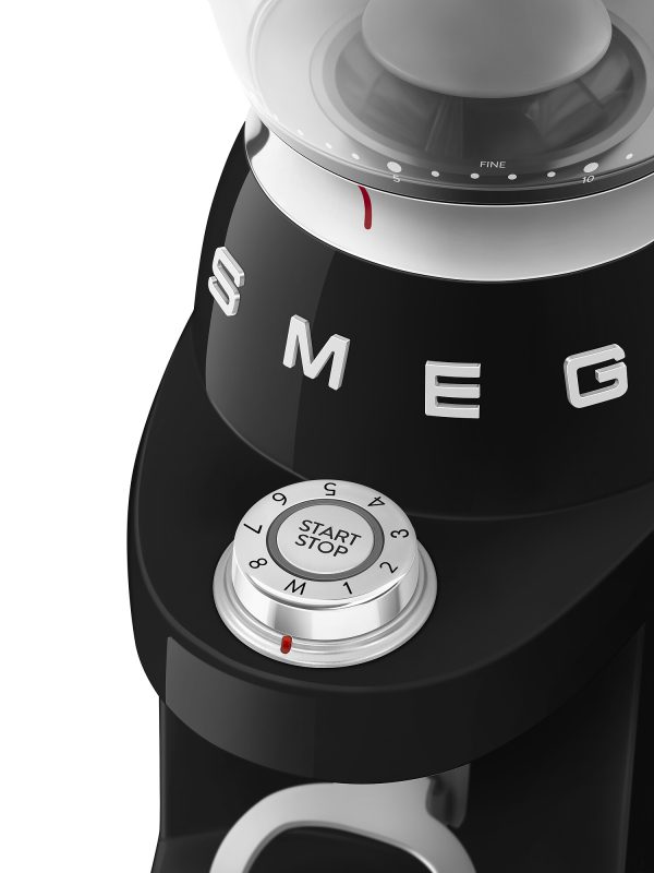 SMEG FÉLPROFESSZIONÁLIS  KÁVÉDARÁLÓ, retro, fekete - Image 7
