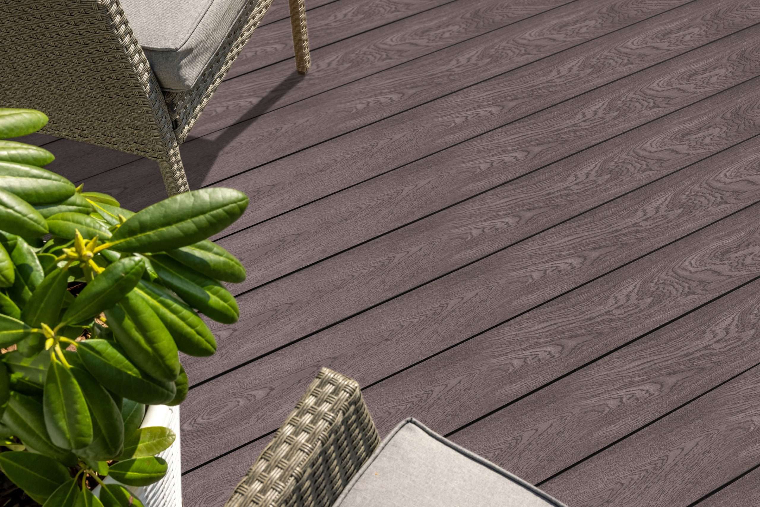 G21 padlóburkolat 2,5 x 14,8 x 400 cm, Dark Wood kerek lyukakkal, WPC - Image 7