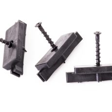 G21 Rögzítőcsavar a burkolólap rögzítésére a tartóhasábhoz fekete csavarral