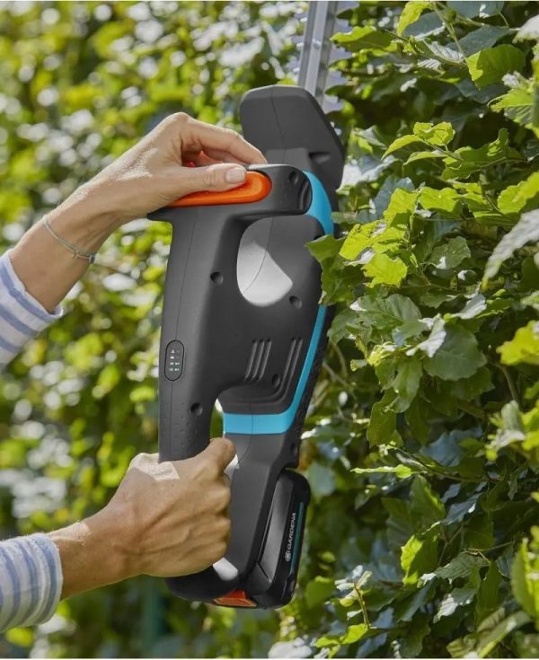Gardena 14733-55 EasyCut 40/18V P4A akkumulátoros sövénynyíró olló akkumulátor nélkül - Image 3